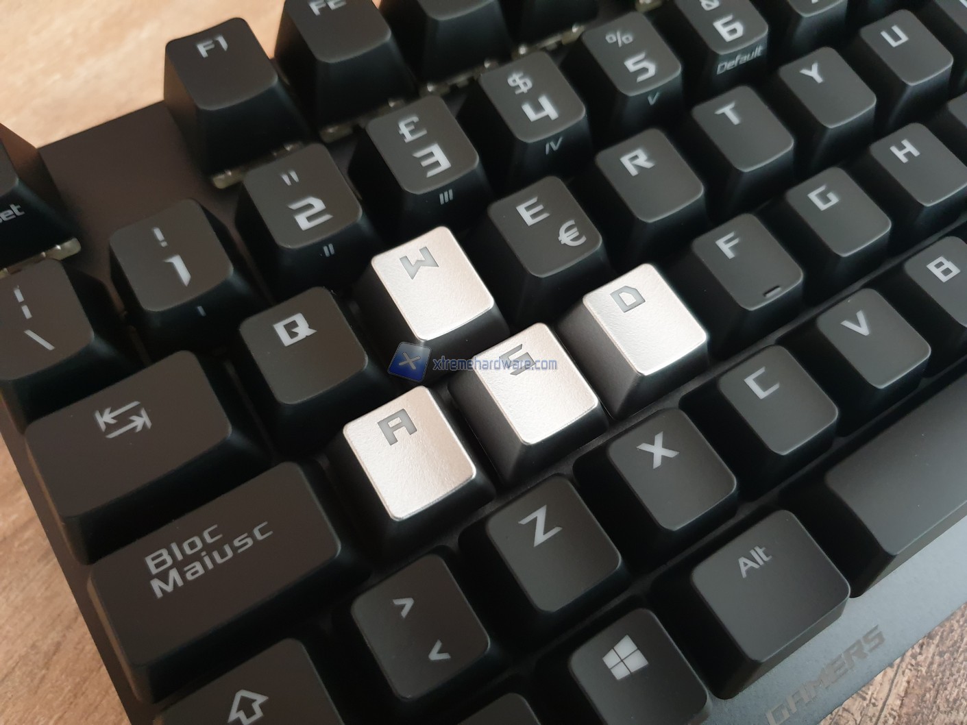 ASUS ROG Strix Scope: la tastiera per gli FPS!