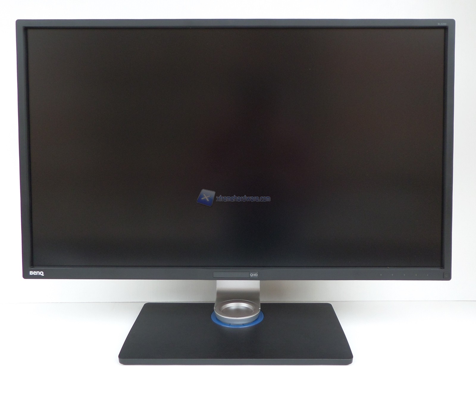 BenQ BL3200PT; il Godzilla dei monitor