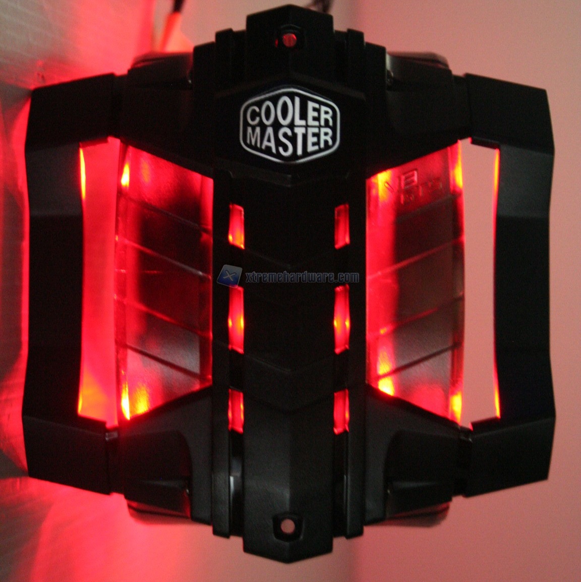 Cooler Master V8 GTS: la novità del vapour chamber orizzontale