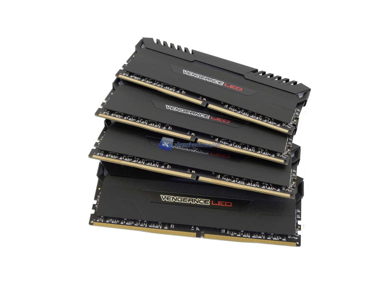 Corsair Vengeance LED 3200MHz CMU32GX4M4C3200C16R