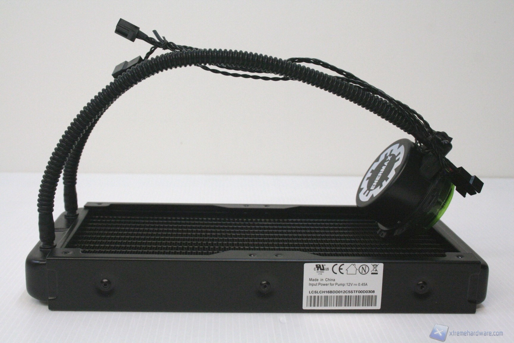 00037 Enermax elc240