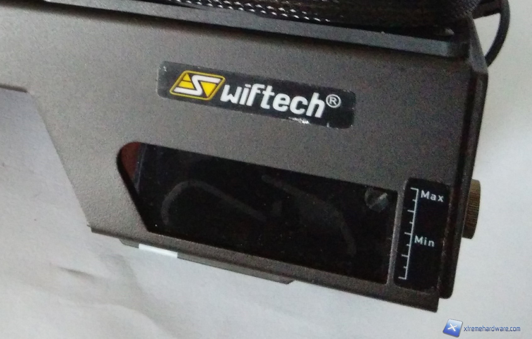 Swiftech H220-X, l’AIO “ibrido” che non teme confronti con gli impianti custom!