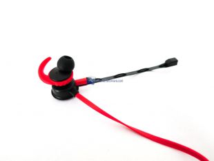 Tt-eSPORTS-ISURUS-PRO-10