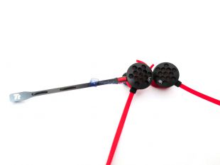 Tt-eSPORTS-ISURUS-PRO-8